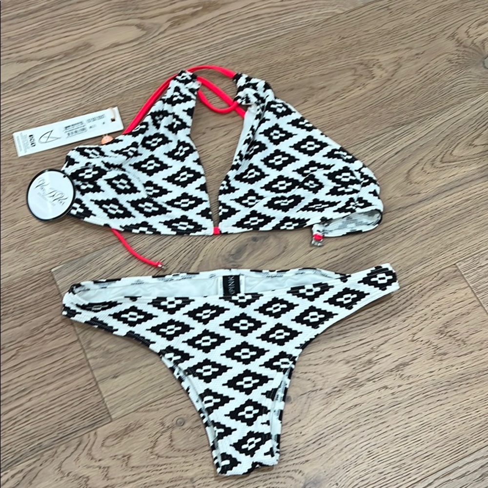 NWT mink pink black & white bikini size M